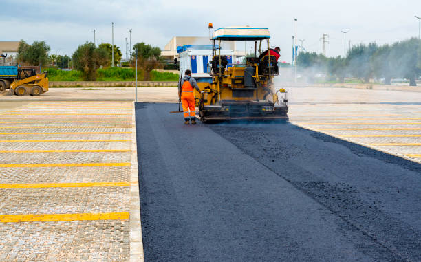Best Driveway Paving Contractor  in West Union, IA